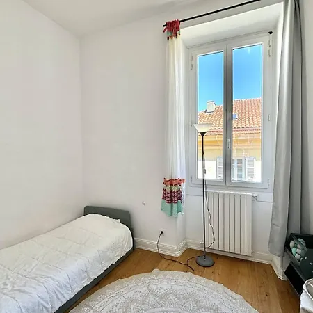 Capitaine Livrelli 4 Pieces Ajaccio Apartament